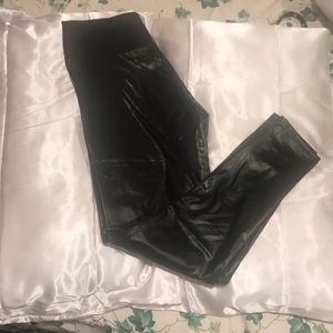 Women’s Leather Leggings